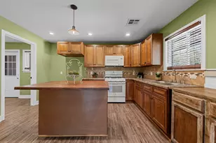 1001 Park Lake Dr, Bruceville Eddy, TX 76524 - Photo 22