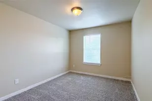 9922 Ironhorse Dr, Dallas, TX 75227 - Photo 18