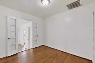 2912 Shadow Wood Dr, Dallas, TX 75224 - Photo 12