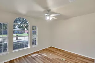 233 Garden Valley Ln, Red Oak, TX 75154 - Photo 16