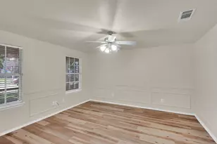 233 Garden Valley Ln, Red Oak, TX 75154 - Photo 12