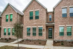 340 Almanor St, Lewisville, TX 75056 - Photo 2