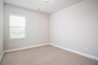 340 Almanor Street, Lewisville, TX 75056 - Photo 8