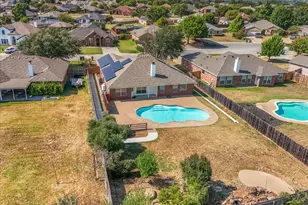 815 Wandering Ct, Granbury, TX 76049 - Photo 30