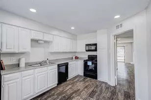 5840 Spring Valley Rd, Dallas, TX 75254 - Photo 12