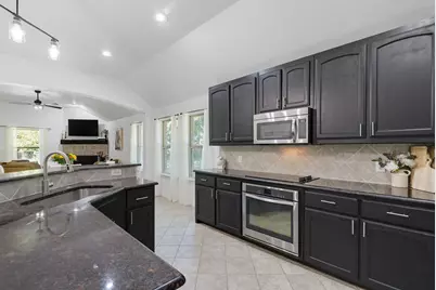 104 Candis Ct Court, Springtown, TX 76082 - Photo 14