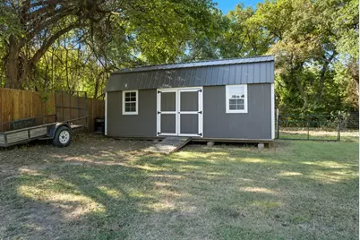 104 Candis Court, Springtown, TX 76082 - Photo 32