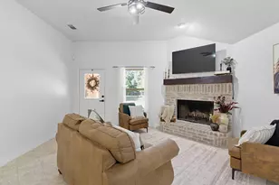 104 Candis Ct, Springtown, TX 76082 - Photo 16