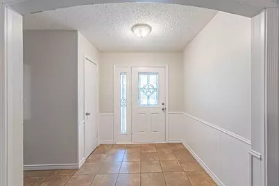 5209 Smokerise Court, Arlington, TX 76016 - Photo 2