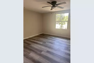 305 E Nelson Street, Bowie, TX 76230 - Photo 2