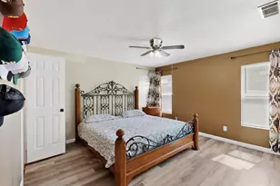 4408 Lawnview Ave, Dallas, TX 75227 - Photo 22