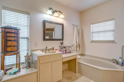 383 County Rd 3672, Springtown, TX 76082 - Photo 12