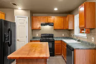 322 S E County Rd 3124A, Corsicana, TX 75109 - Photo 18