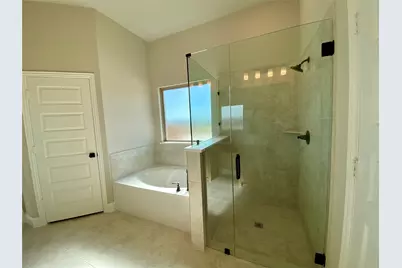 415 Aldred Street, Greenville, TX 75401 - Photo 22