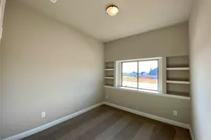 415 Aldred St, Greenville, TX 75401 - Photo 8