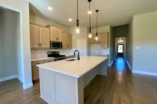 415 Aldred St, Greenville, TX 75401 - Photo 16