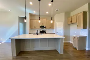 415 Aldred St, Greenville, TX 75401 - Photo 12