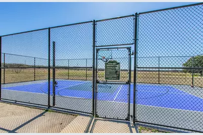 221 Maverick Court, Granbury, TX 76049 - Photo 6