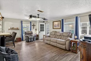 177 Hickory Trail, Gun Barrel City, TX 75156 - Photo 4