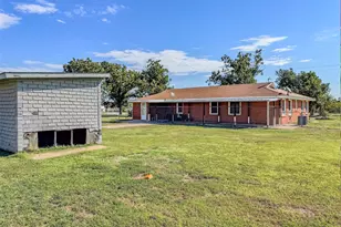 1008 Harris St, Mingus, TX 76463 - Photo 24