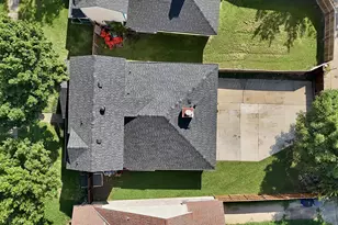 10328 Wood Heights Dr, Dallas, TX 75227 - Photo 14