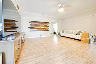 802 Sandy Trail Dr, Allen, TX 75002 - Photo 4