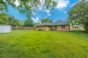 105 Briar Ln, Waxahachie, TX 75165 - Photo 16