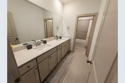 1313 Otter Way, Irving, TX 75063 - Photo 32