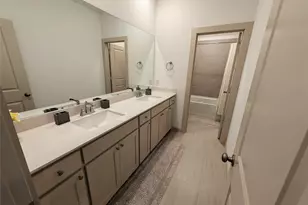 1313 Otter Way, Irving, TX 75063 - Photo 32