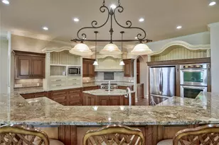 2613 Waters Edge Dr, Granbury, TX 76048 - Photo 10