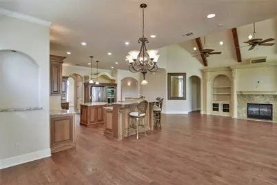 2613 Waters Edge Drive, Granbury, TX 76048 - Photo 14