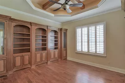 2613 Waters Edge Drive, Granbury, TX 76048 - Photo 16