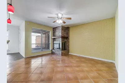 2009 Town Court, Garland, TX 75041 - Photo 2