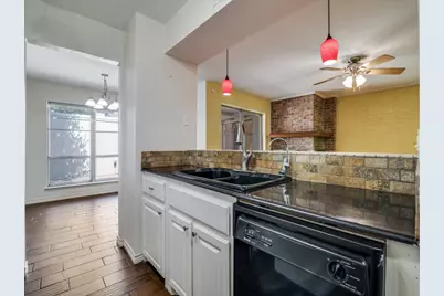 2009 Town Court, Garland, TX 75041 - Photo 8