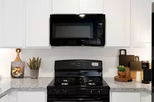 221 Sycamore Pl, Wilmer, TX 75141 - Photo 12