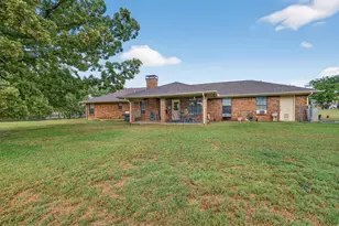 102 N 9th St, Gunter, TX 75058 - Photo 26
