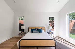 554 Kirkwood Dr, Dallas, TX 75218 - Photo 16