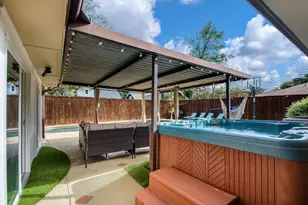 2404 Crestview Cir, Irving, TX 75062 - Photo 32