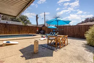 2404 Crestview Cir, Irving, TX 75062 - Photo 2