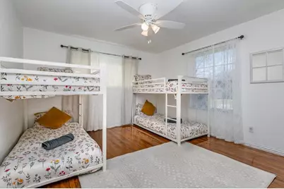 2404 Crestview Circle, Irving, TX 75062 - Photo 20