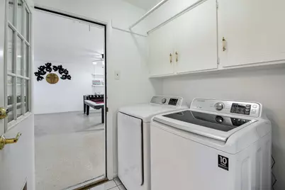 2404 Crestview Circle, Irving, TX 75062 - Photo 24