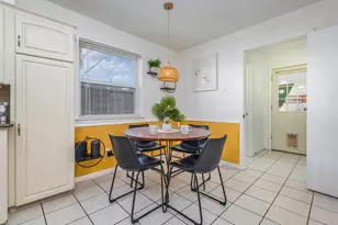 2404 Crestview Cir, Irving, TX 75062 - Photo 14