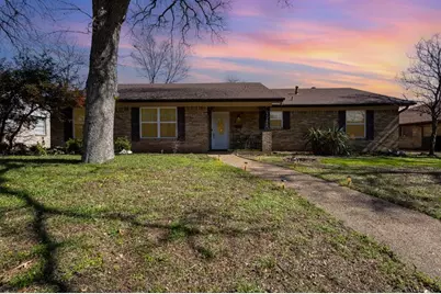 2404 Crestview Circle, Irving, TX 75062 - Photo 6