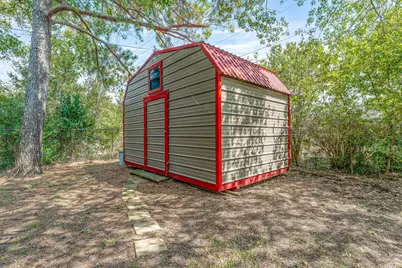 1360 Kaylock Street, Stephenville, TX 76401 - Photo 28