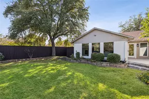 6005 Berry Trail Ct, Dallas, TX 75248 - Photo 26