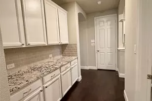 2705 Walnut Creek Ln, The Colony, TX 75056 - Photo 14