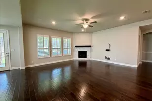 2705 Walnut Creek Ln, The Colony, TX 75056 - Photo 8