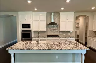 2705 Walnut Creek Ln, The Colony, TX 75056 - Photo 6
