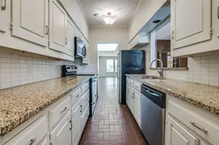 7434 Wellcrest Dr, Dallas, TX 75230 - Photo 8