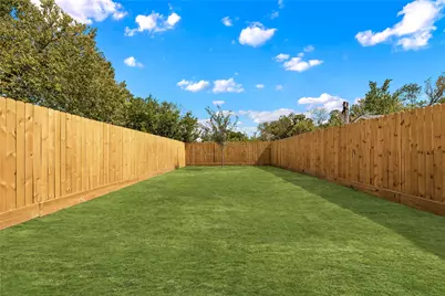 2322 Arroyo Avenue, Dallas, TX 75219 - Photo 20